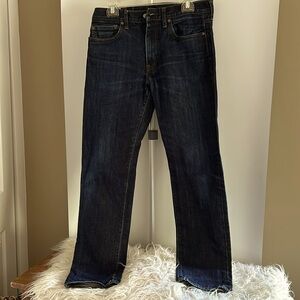 Men’s J CREW 770 straight jean. Size W 31L 32.